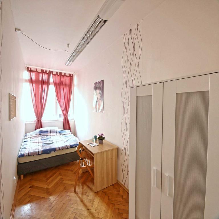 Apartments Stepanska 36 Прага Екстериор снимка